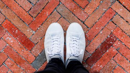 Doe jij mee aan de witte sneakers hype?