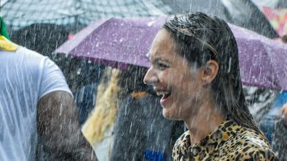 Met deze 10 dames regenjassen kan je gezien worden